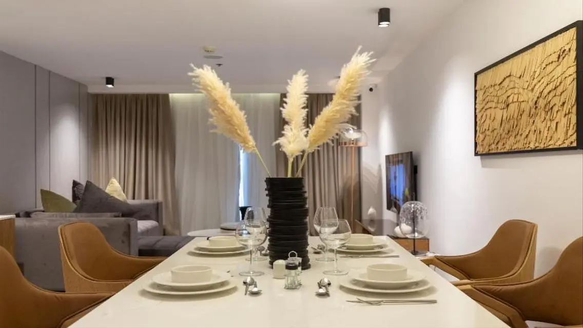 Luxurious Home for Sale with Spacious Area and Private Garden