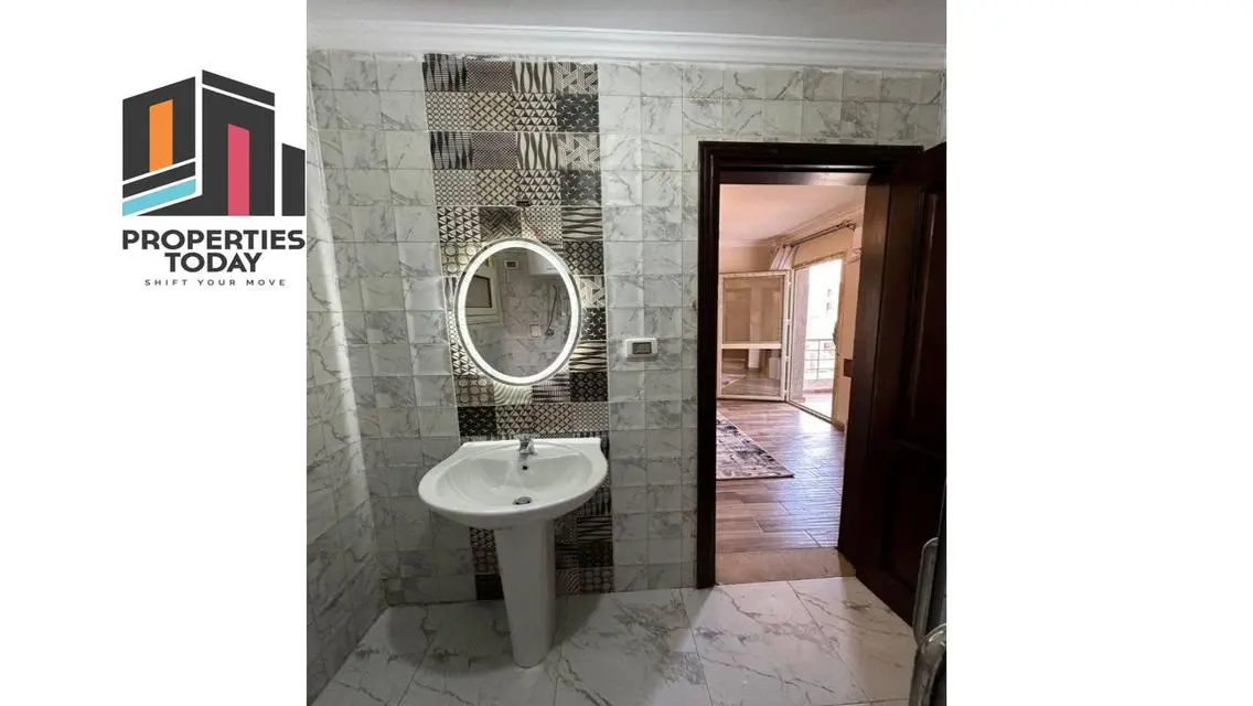 Spacious Apartment with 3 Bedrooms and Great Amenities in 1979 sqm