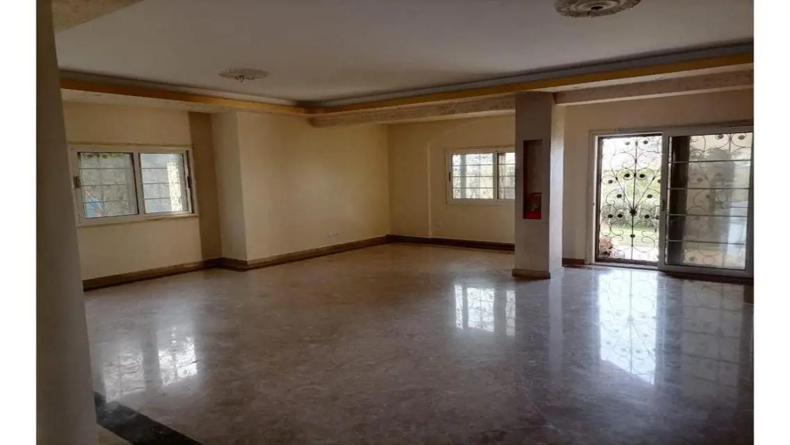 شقة سكنية حديثة للبيع مع مرافق ممتازة