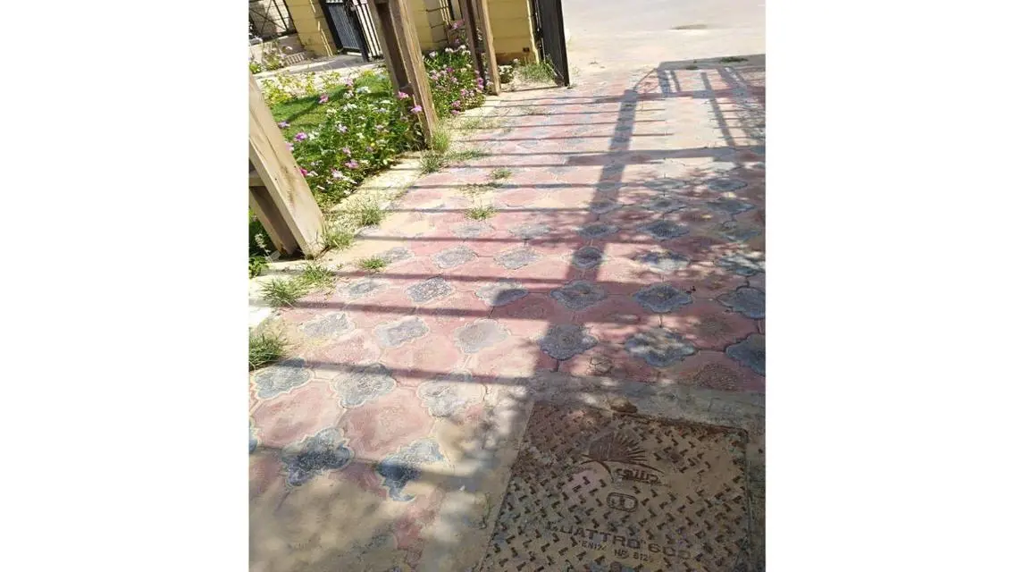 شقة سكنية حديثة للبيع مع مرافق ممتازة