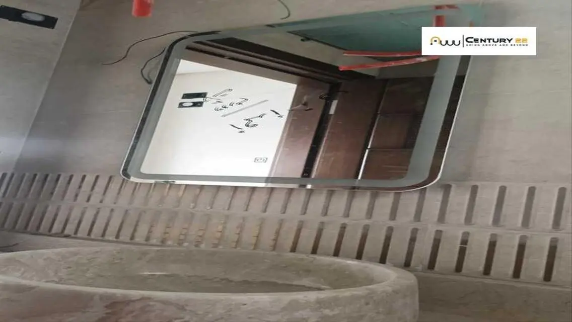Luxury Apartment for Sale in The Park 5
