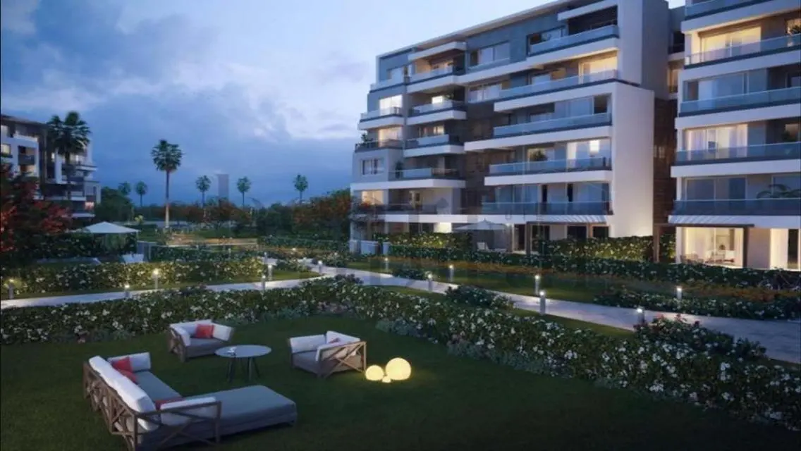 Luxury Apartment for Sale with Spacious Views