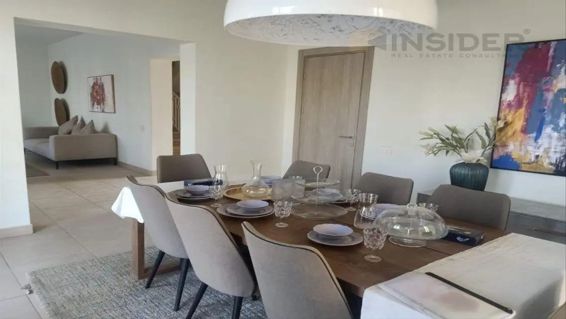 Luxury Living: 3-Bedroom Apartment with Private Pool