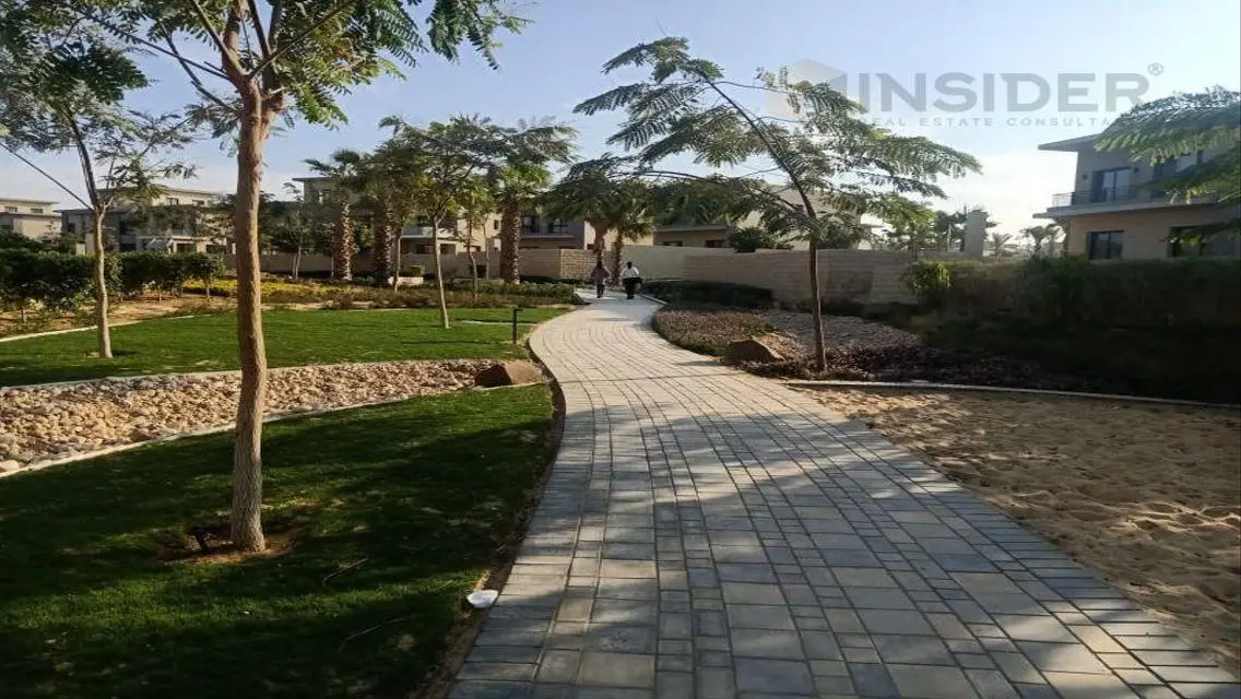 Luxury Living: 3-Bedroom Apartment with Private Pool