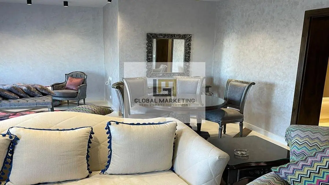 Luxury 210 sqm Apartment in Full-Service Community for 75,000