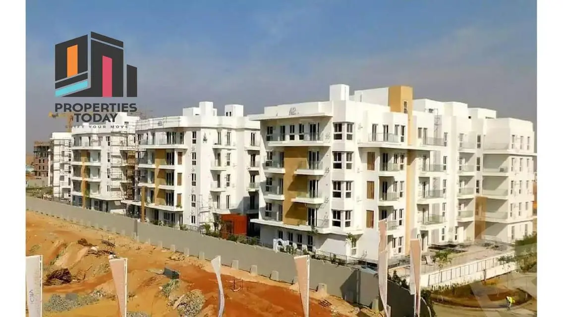 شقة فاخرة مع شرفة وغرفة دراسة - 2551775 جنيها