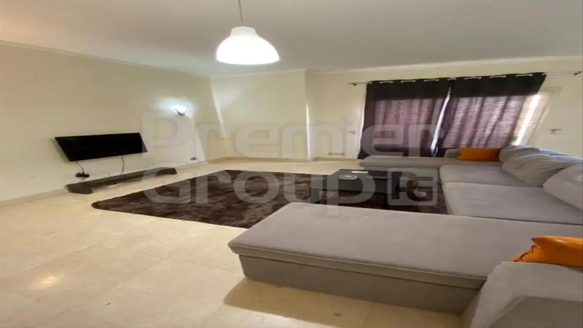 Stunning 146 m² Apartment in Prime Location