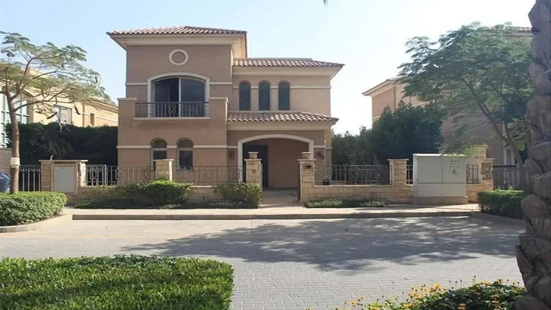 Luxurious Villa for Sale with Exceptional Amenities