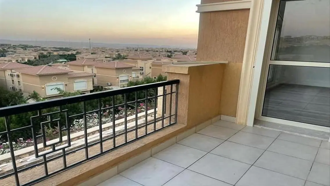 Luxurious Villa for Sale with Exceptional Amenities