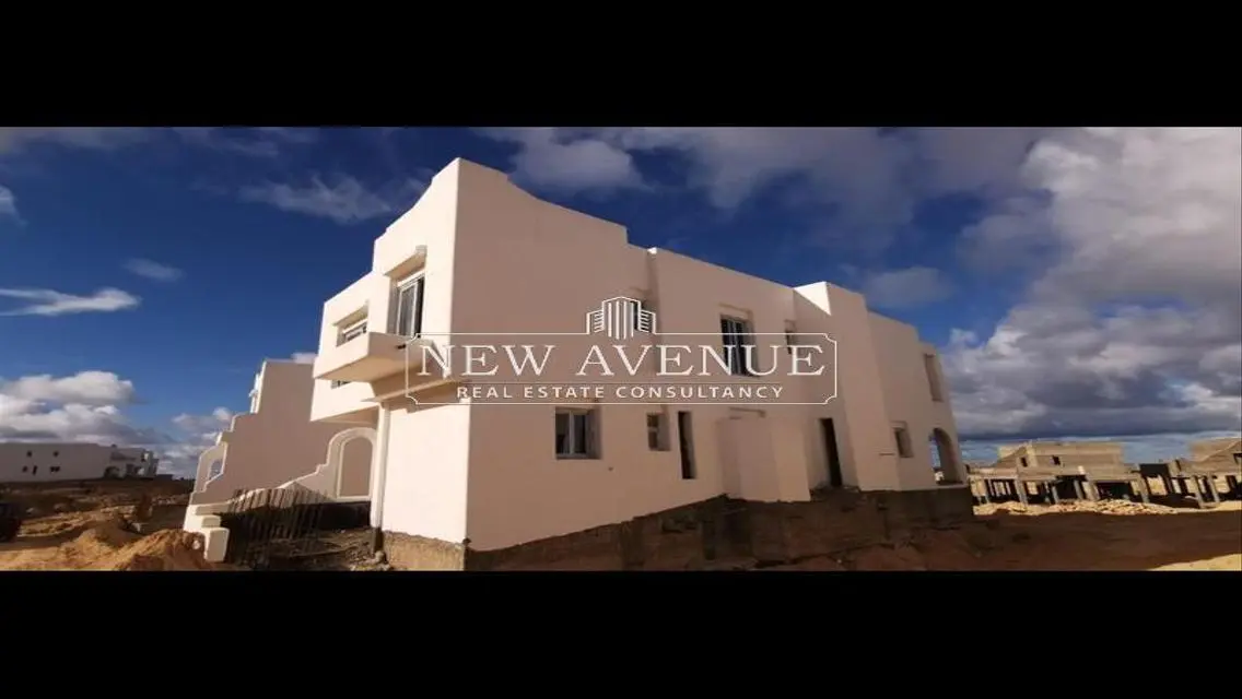 Luxury 3-Bedroom Apartment with Private Garden and Balcony