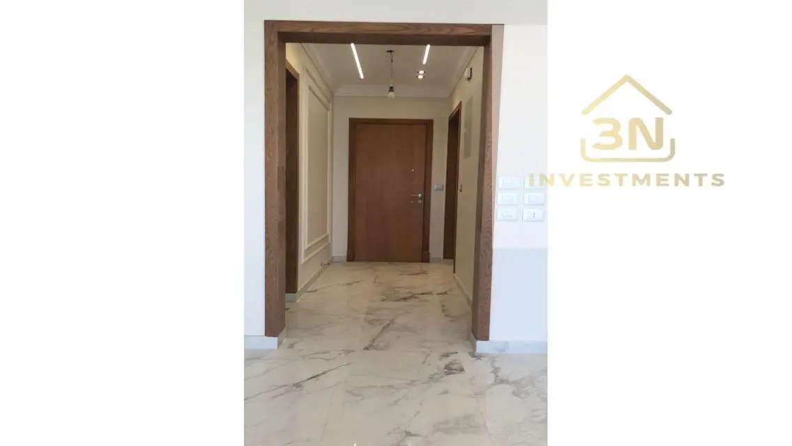 Luxury Apartment for Rent in ESR43-2-127-70