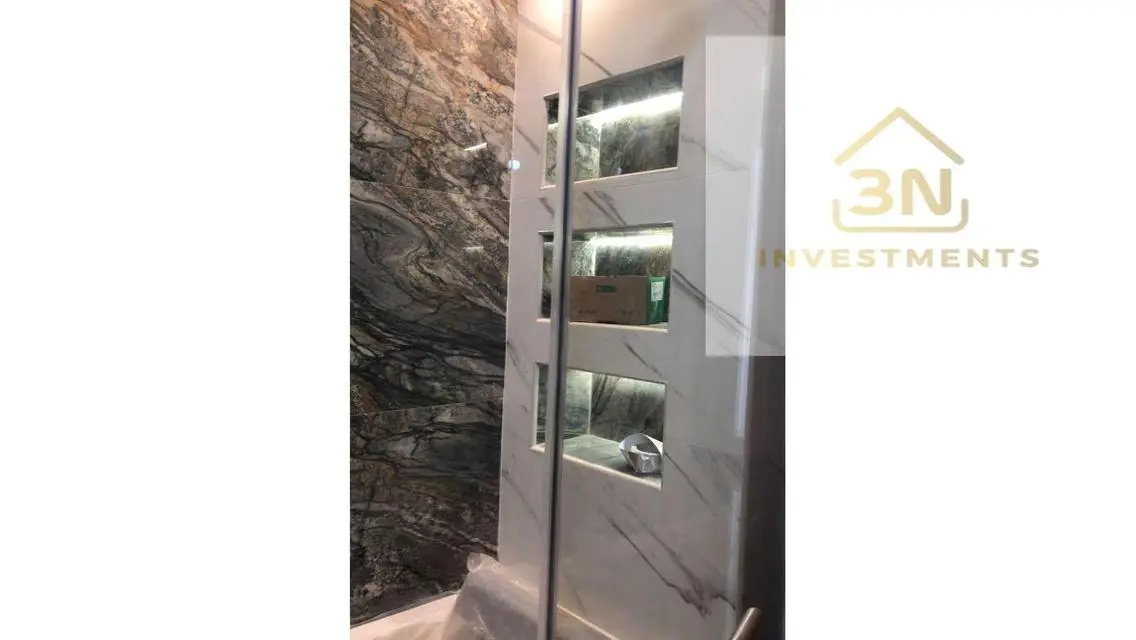 Luxury Apartment for Rent in ESR43-2-127-70