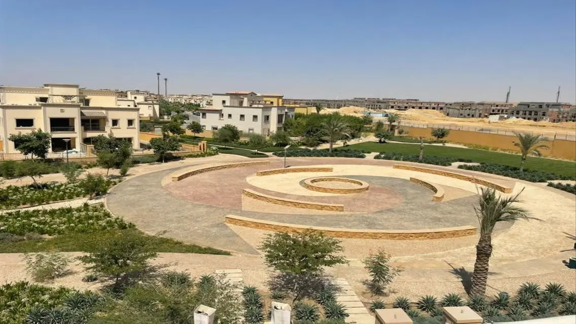 Luxurious Apartment for Sale in Area 450