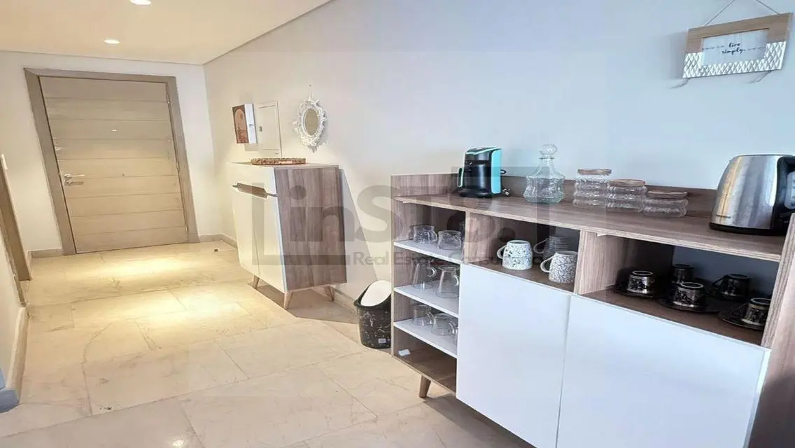 Luxury 3 Bedroom Apartment 135 sqm in ST81 Area
