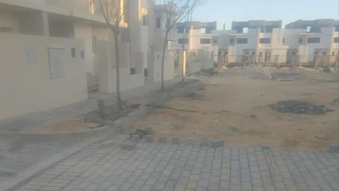 منزل فخم للبيع بمساحة مميزة ومرافق عالية الجودة