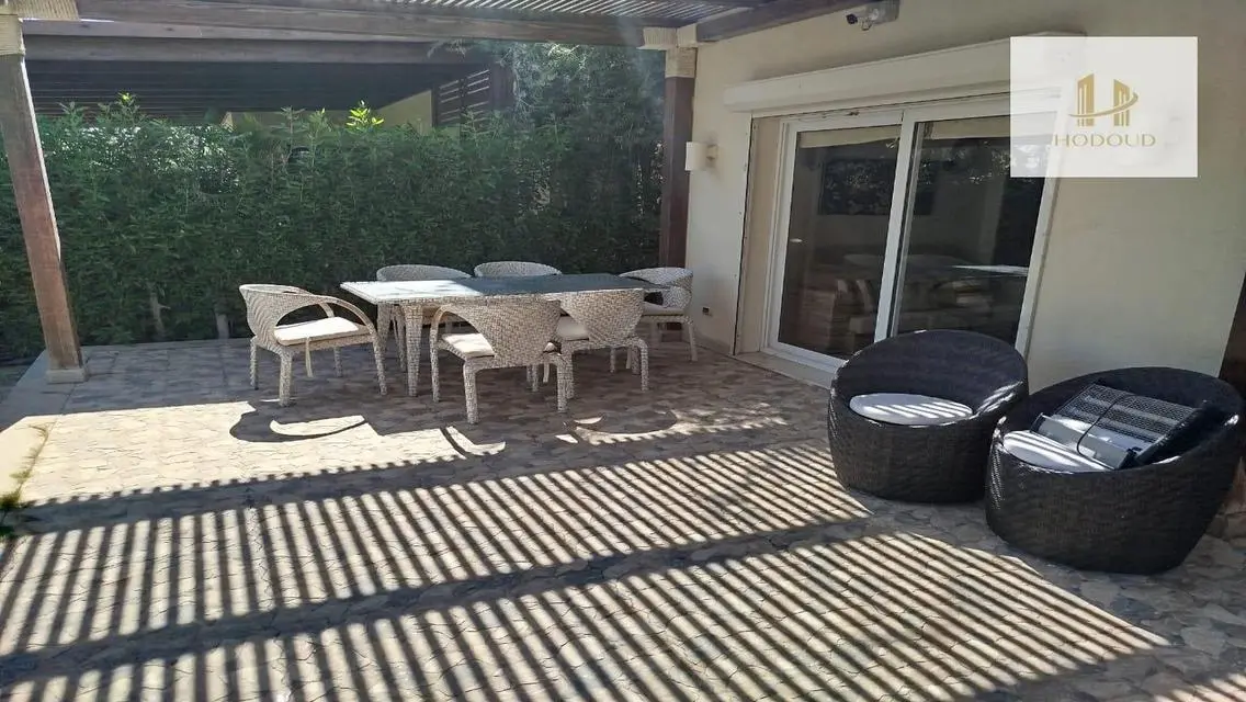 Luxury Villa for Sale with Private Garden and Children's Pool