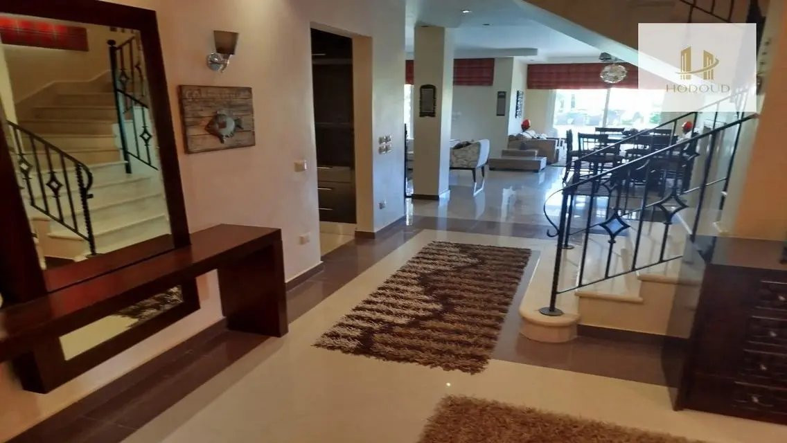 Luxury Villa for Sale with Private Garden and Children's Pool