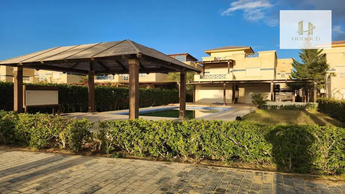 Luxury Villa for Sale with Private Garden and Children's Pool