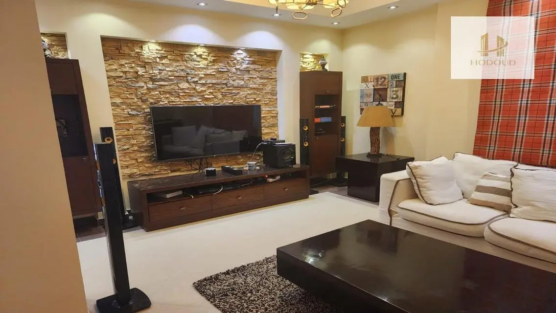 Luxury Villa for Sale with Private Garden and Children's Pool