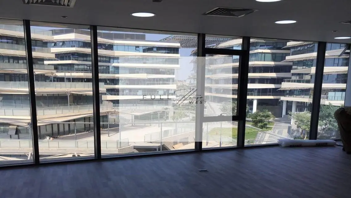 Amazing Investment Opportunity: Luxury Apartment for Sale