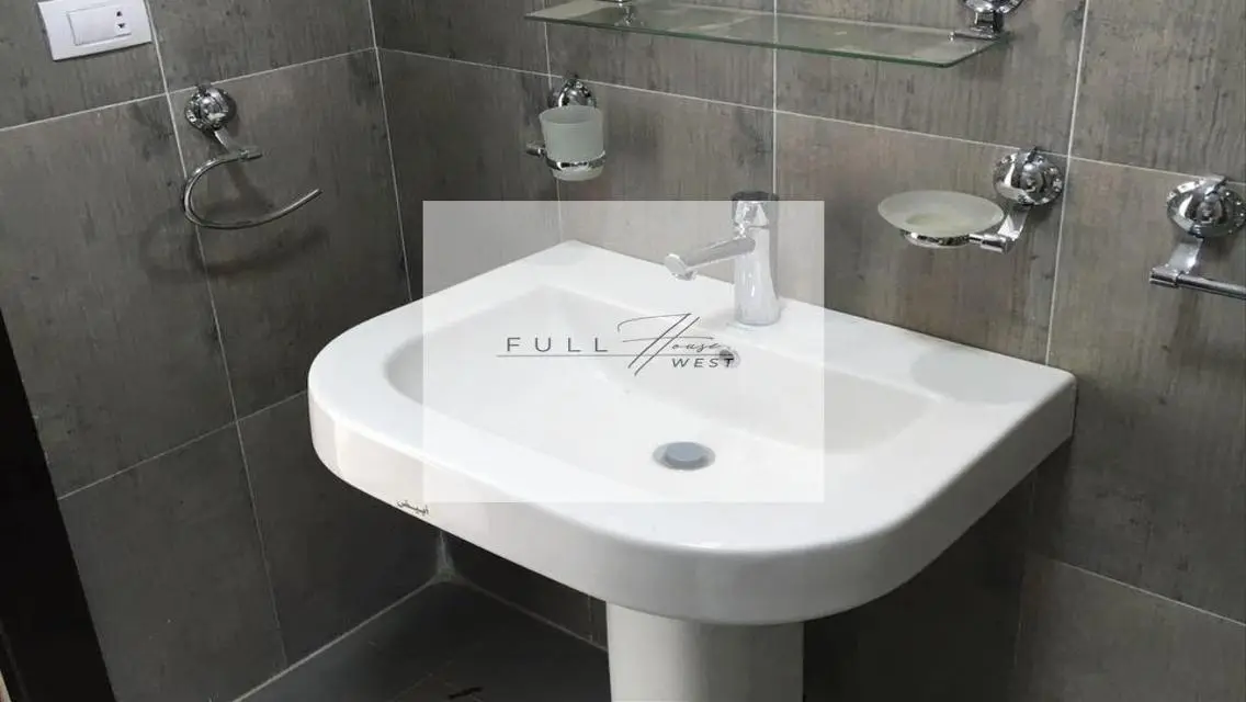 Amazing Investment Opportunity: Luxury Apartment for Sale