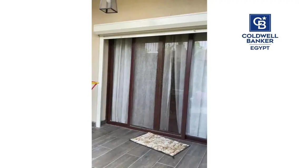 شقة رائعة للبيع مساحتها 250 متر