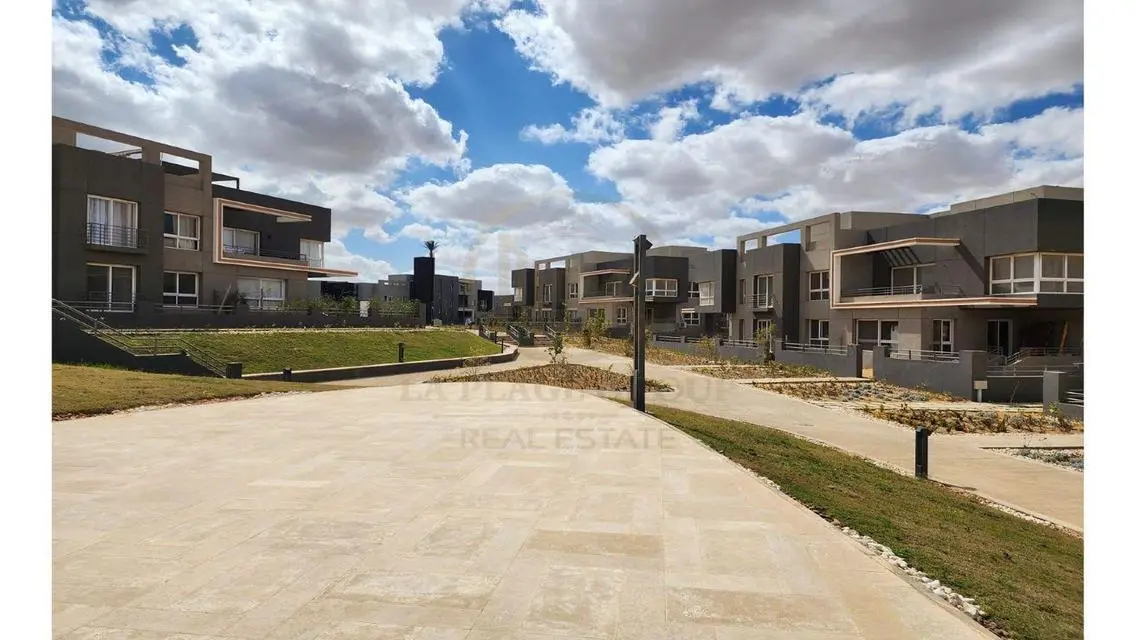 Luxury Apartment for Rent - 90 sqm in Prime Location