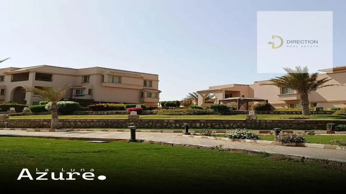 فيلا فاخرة بإطلالة رائعة على البحيرات مع مسبح مشترك