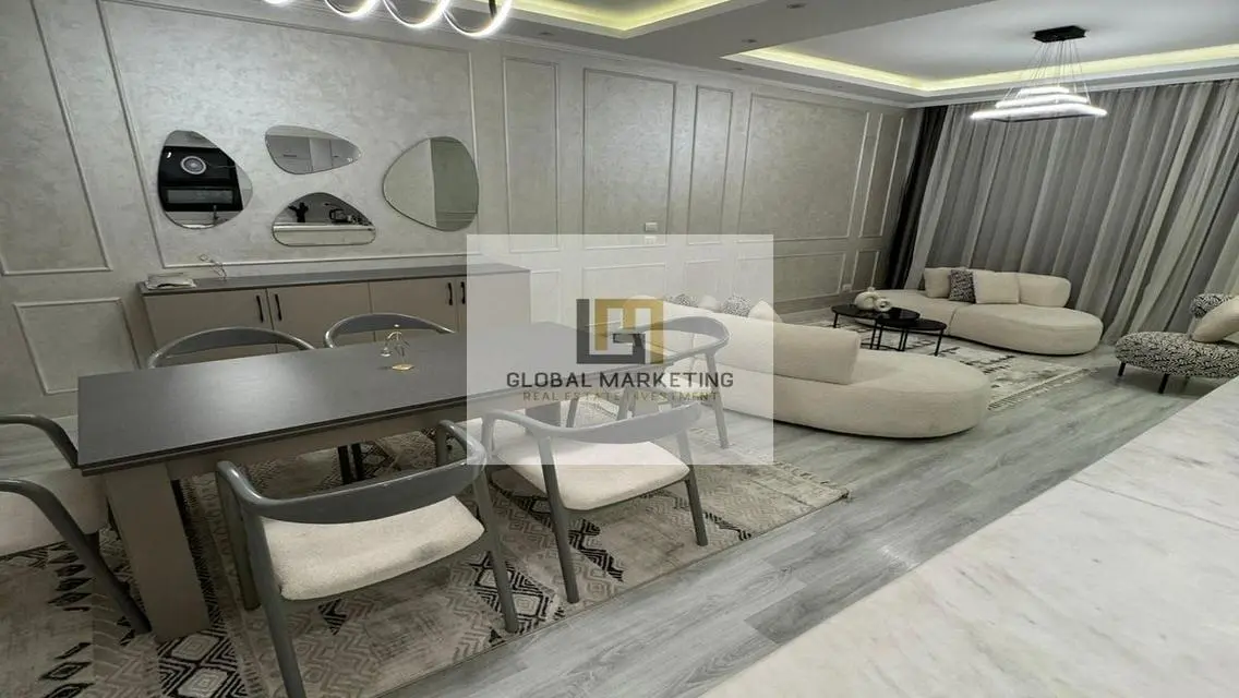 Luxury Apartment for Sale Overlooking Lakes in Shahd Nabil Area