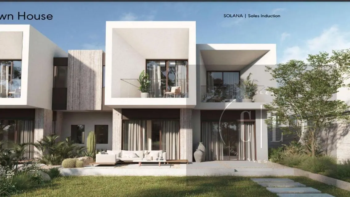 Amazing Corner Town House in Prime Location - Solana