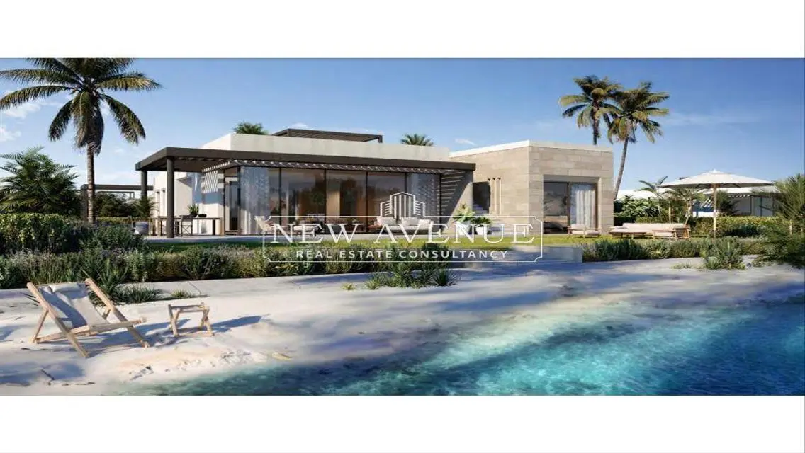 Luxurious Home with Private Garden and Stunning Views