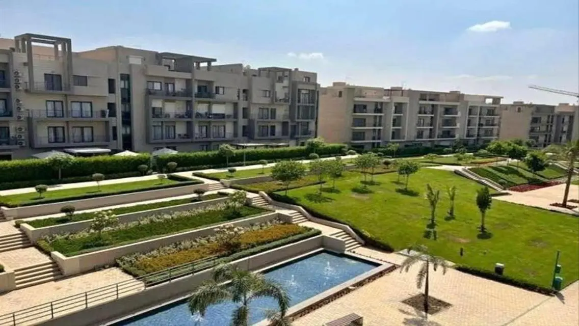 فيلا فاخرة مع مسبح خاص وإطلالة رائعة