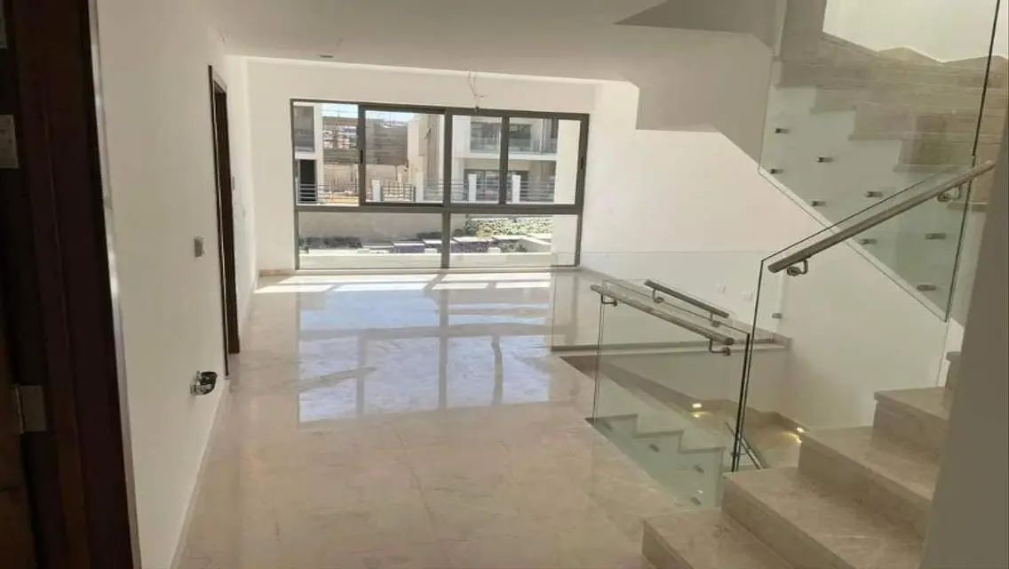 Luxury Villa for Sale with Private Pool and Garden