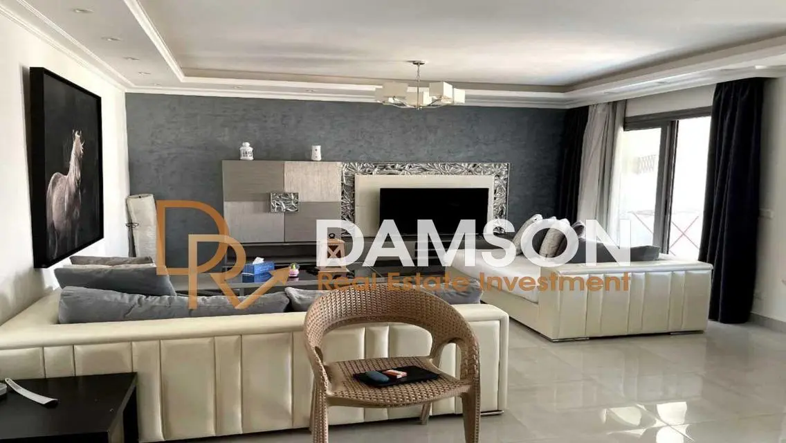 Stunning Villas for Sale with Private Pool and Garden