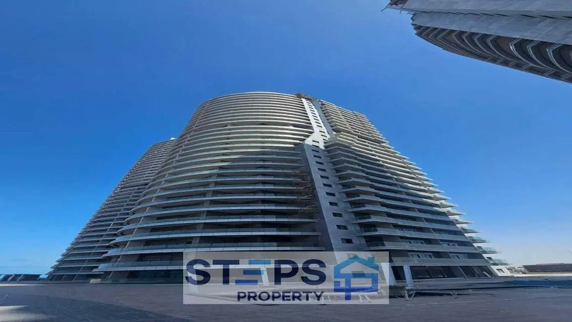 Luxury Apartment in Beachfront Tower 5-279