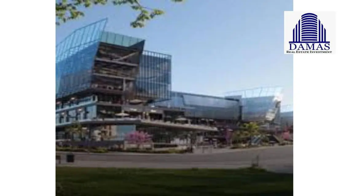 Exceptional Investment Opportunity with 20 Meter Space