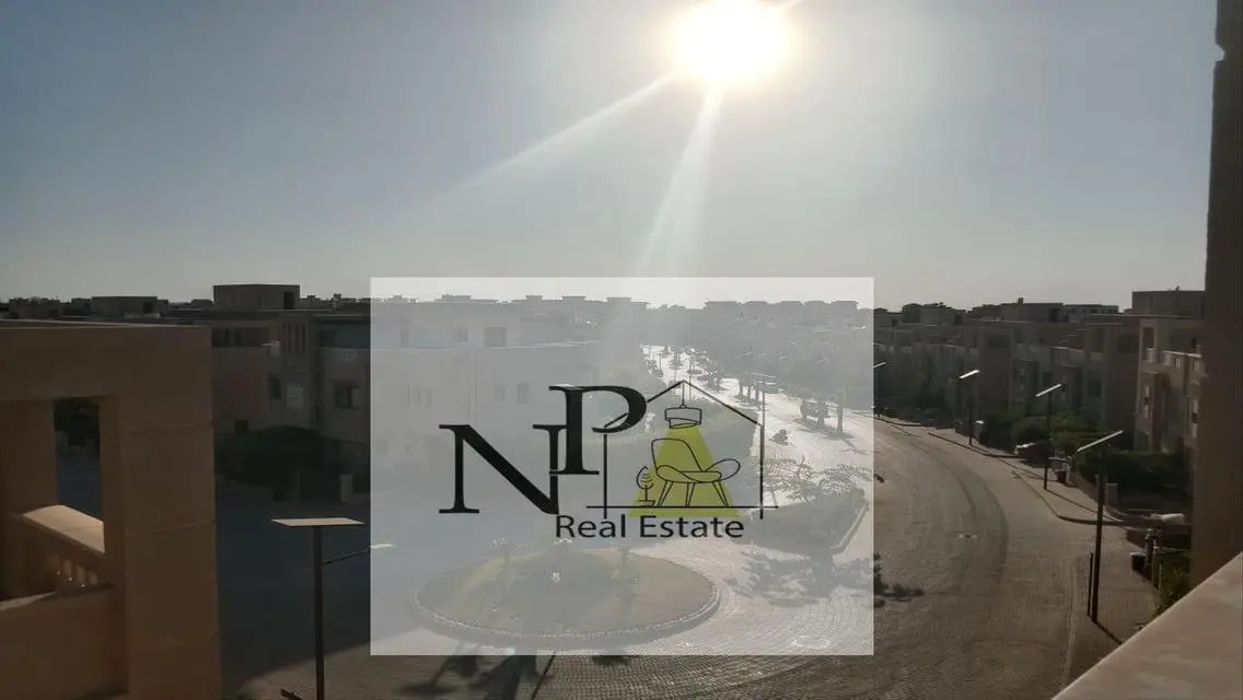 شقة فاخرة للبيع بمساحة واسعة