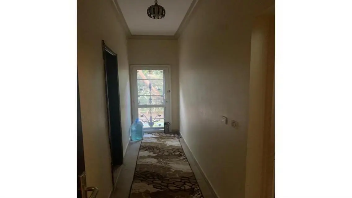 Luxury Apartment with Balcony in SV35