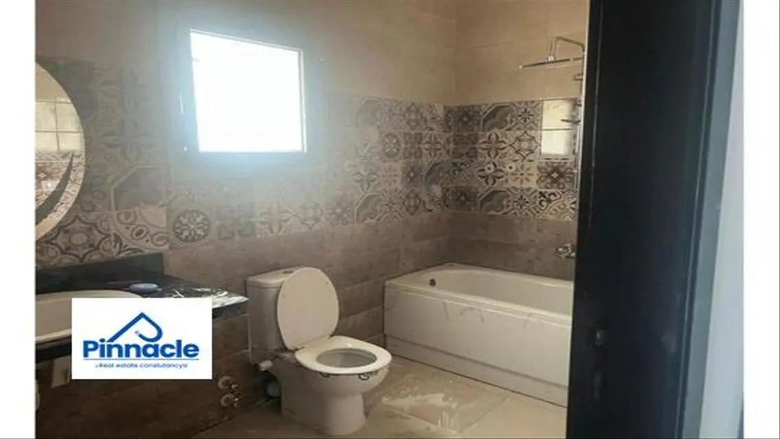 شقة مميزة -165-