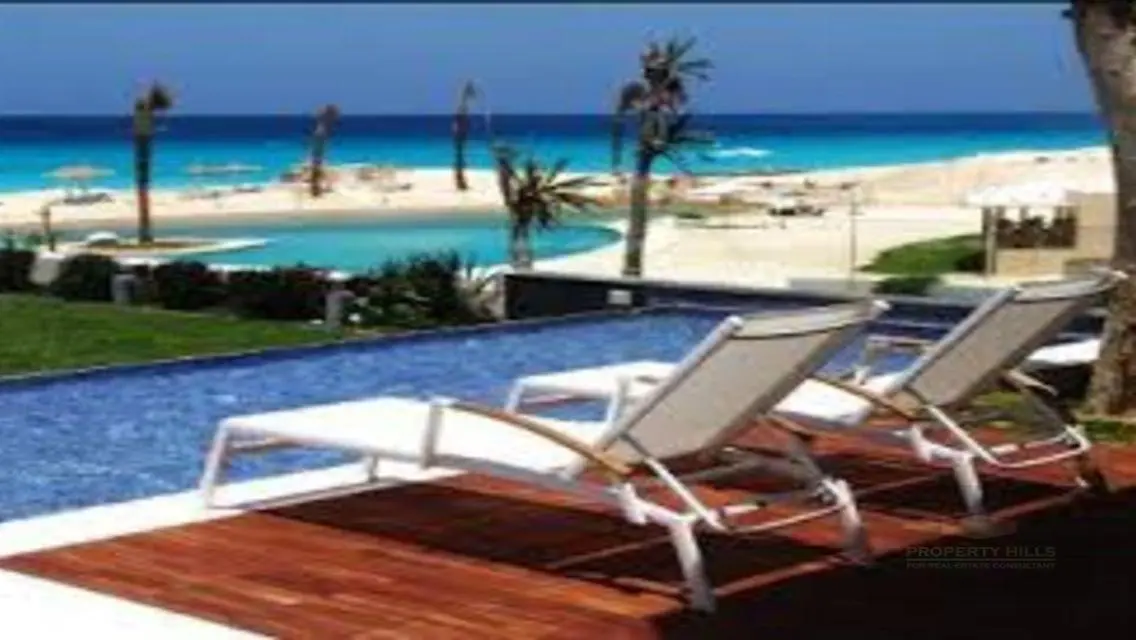 Luxury Apartment for Rent in 16M-230