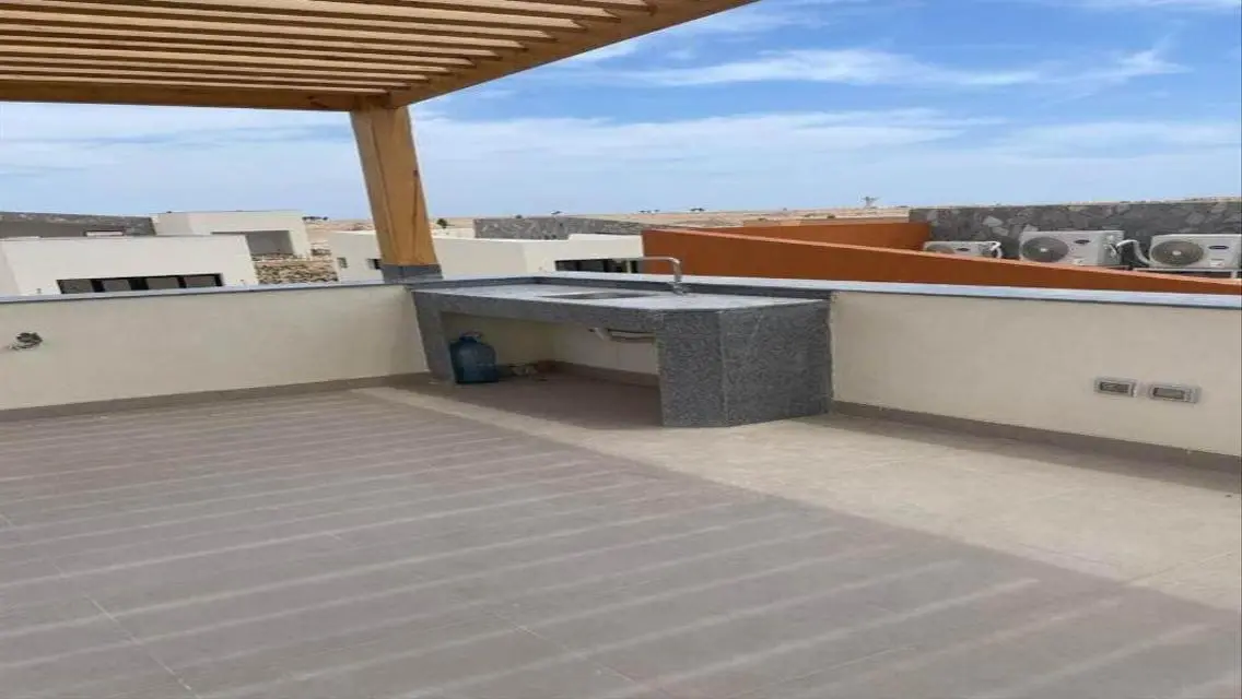 Luxury Property for Sale with Private Pool and Garden