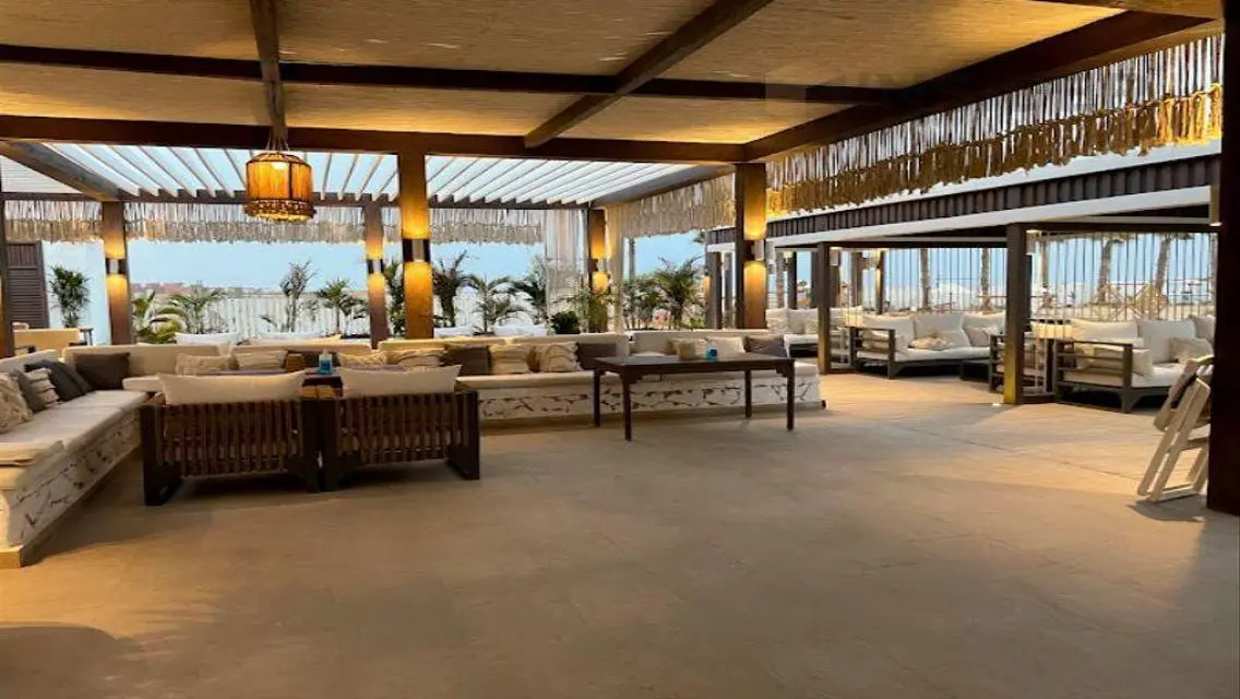 Luxury Apartment of 270 sqm in a Prime Location