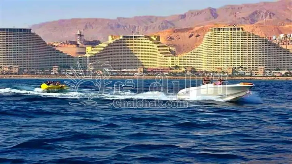 شقة فاخرة تطل على بحيرة مع خدمات متنوعة