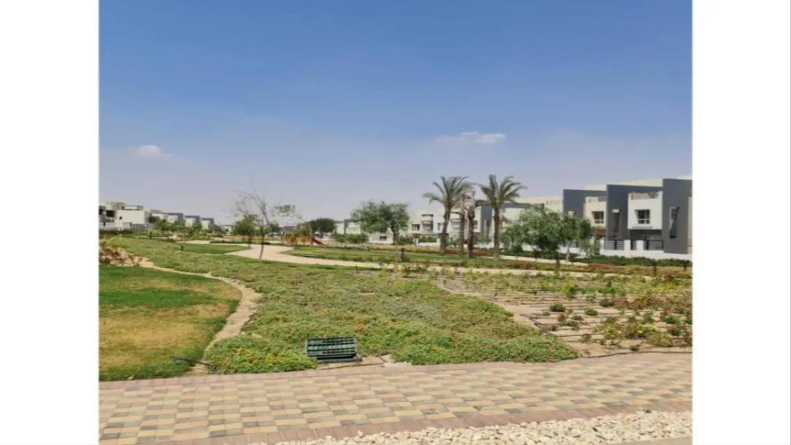 Luxury Apartment for Sale at 50,000,000 EGP with Balcony