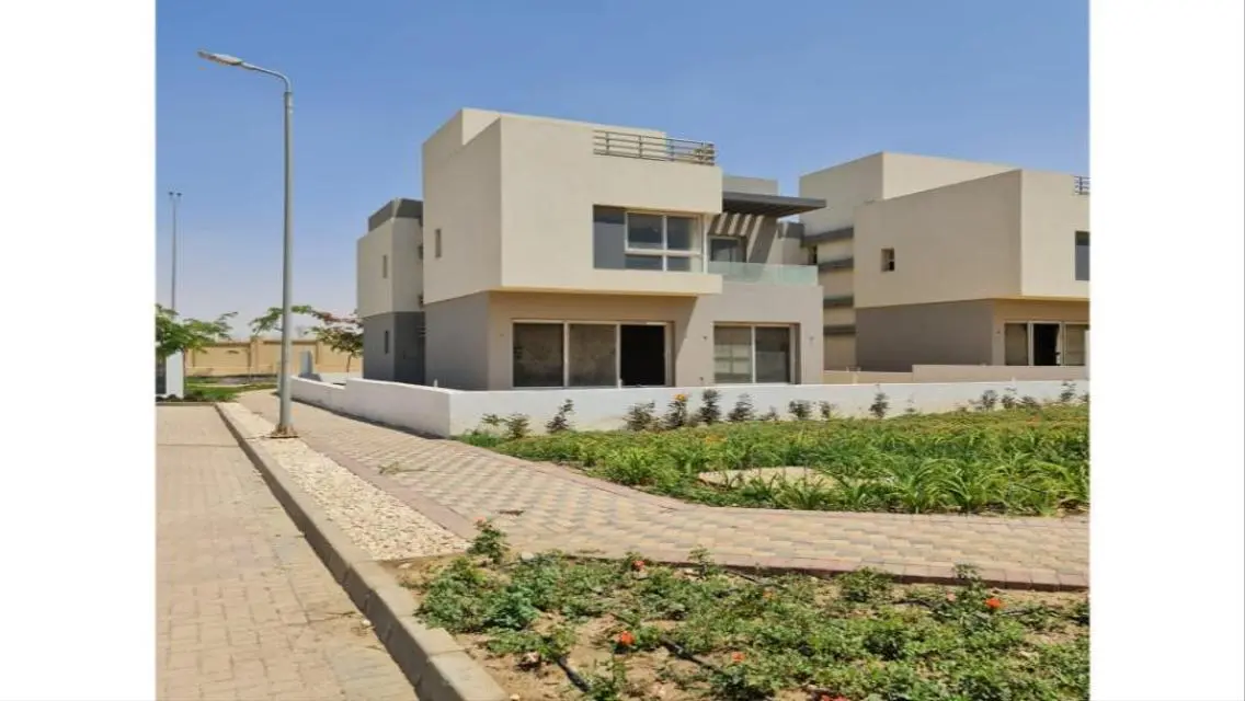 Luxury Apartment for Sale at 50,000,000 EGP with Balcony