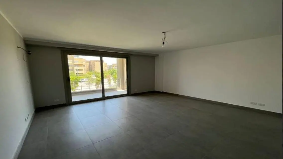 Luxury Apartment with Private Garden and Shared Pool