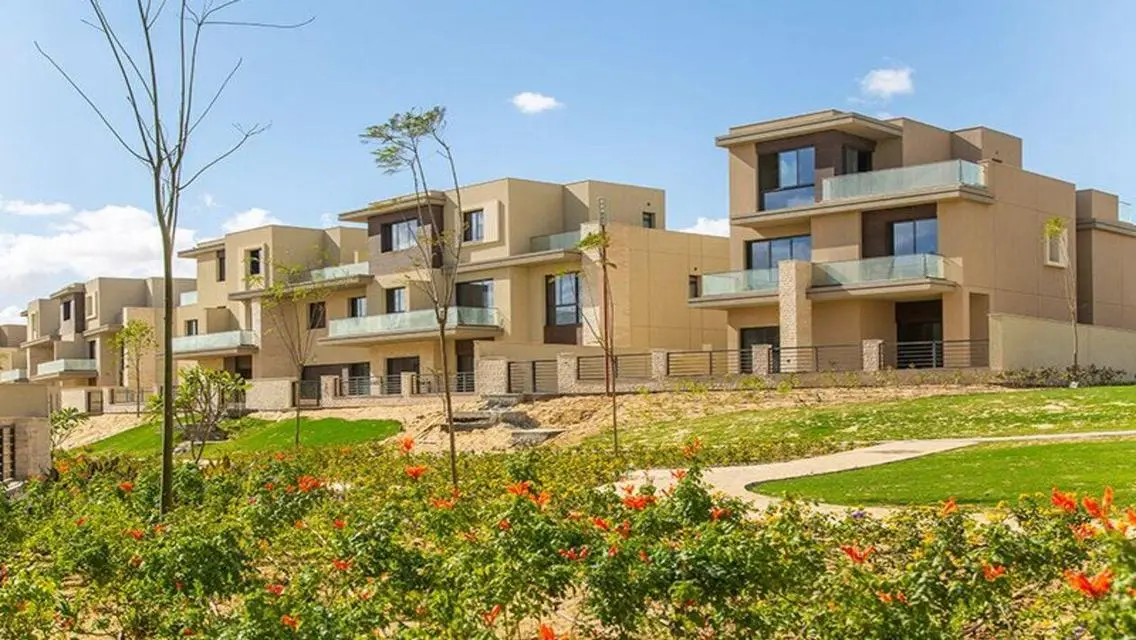 Luxury Apartment with Private Garden and Shared Pool