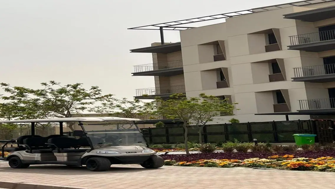 Luxury Apartment with Private Garden and Shared Pool