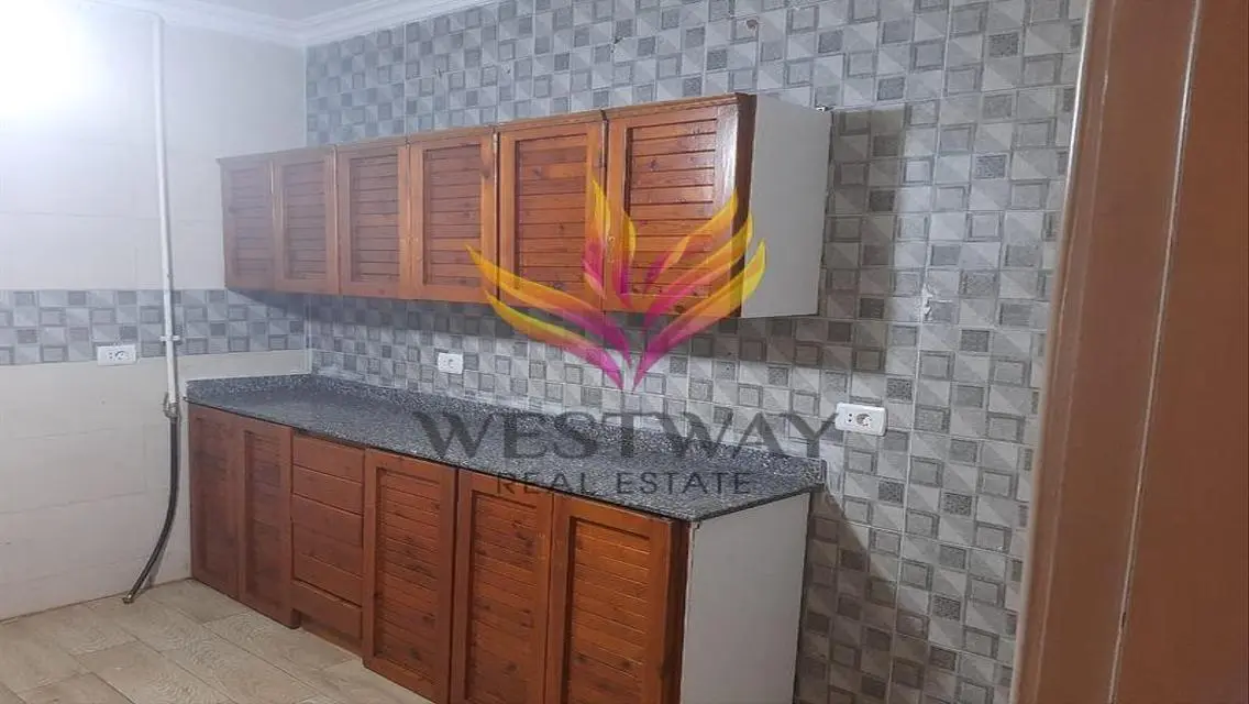 Apartment for Sale at an Attractive Price with Security Guard