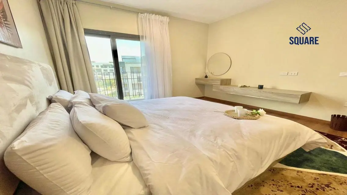 Luxurious 3 Bedroom Apartment with Private Garden